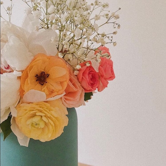 Meet your Posher, Flo - Picture 1 of 1